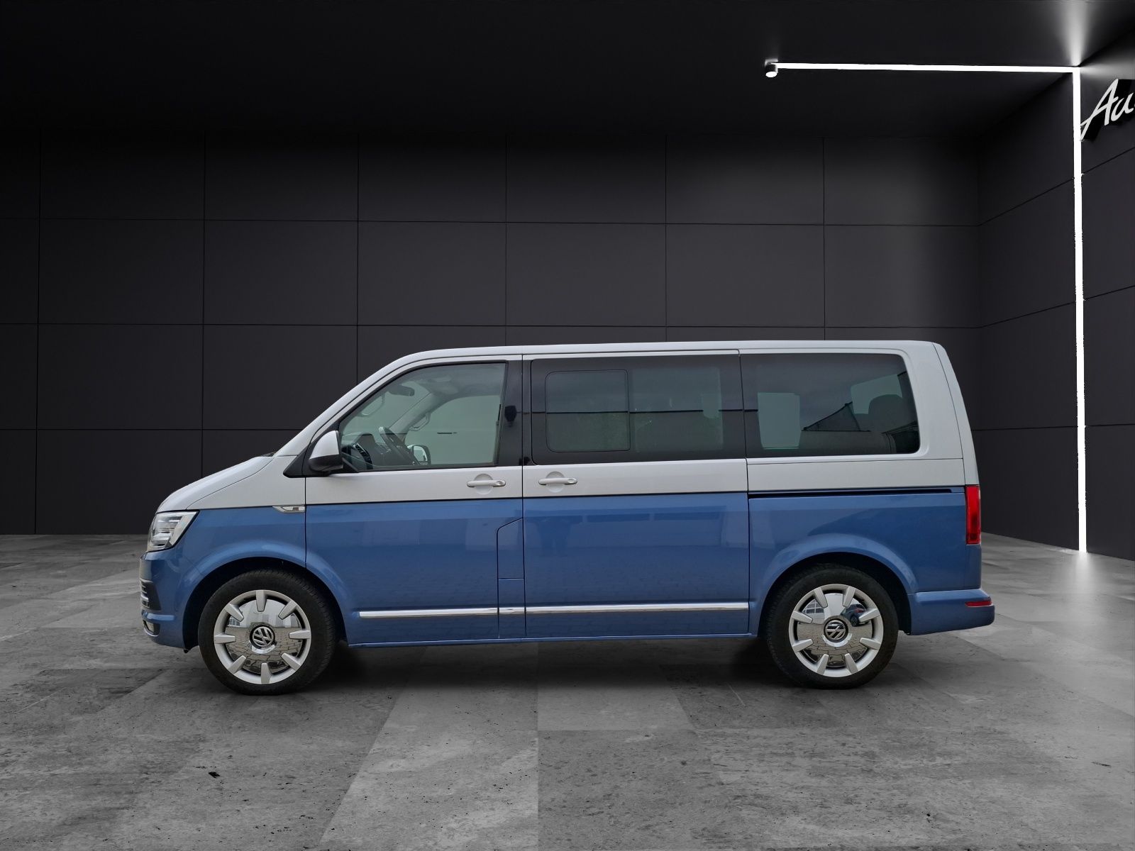 Fahrzeugabbildung Volkswagen T6 Multivan TDI Generation-Six DSG 4M STH AHK LE
