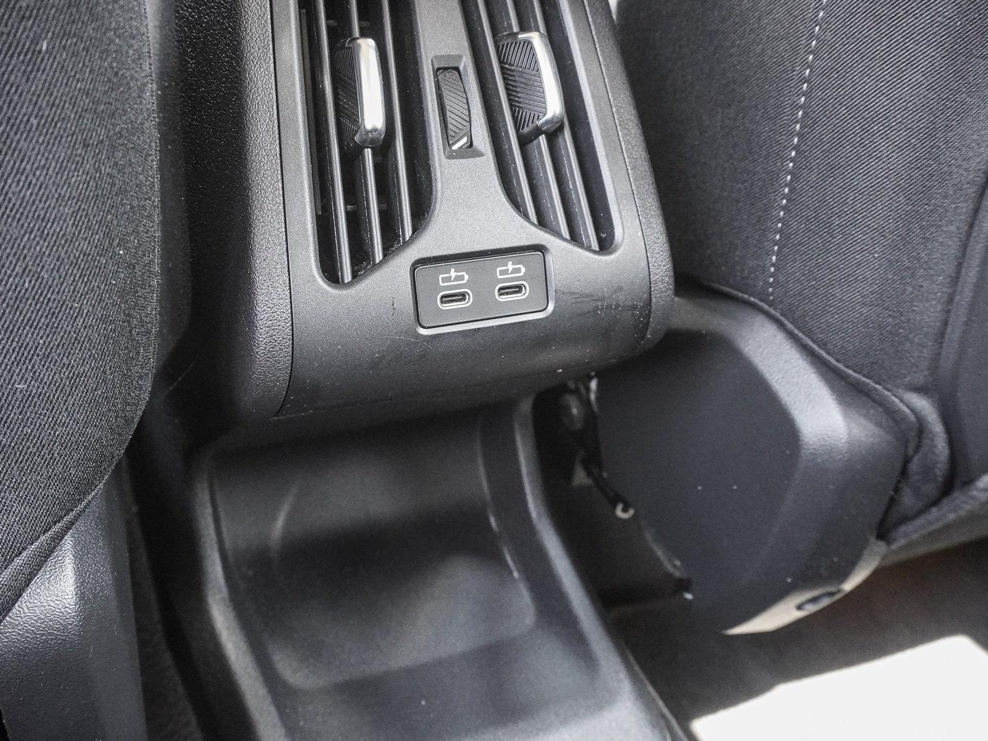 BMW Active 218i ACC RFK LED Sound Syst. PDC V+H DAB Klima, миниатюра 18