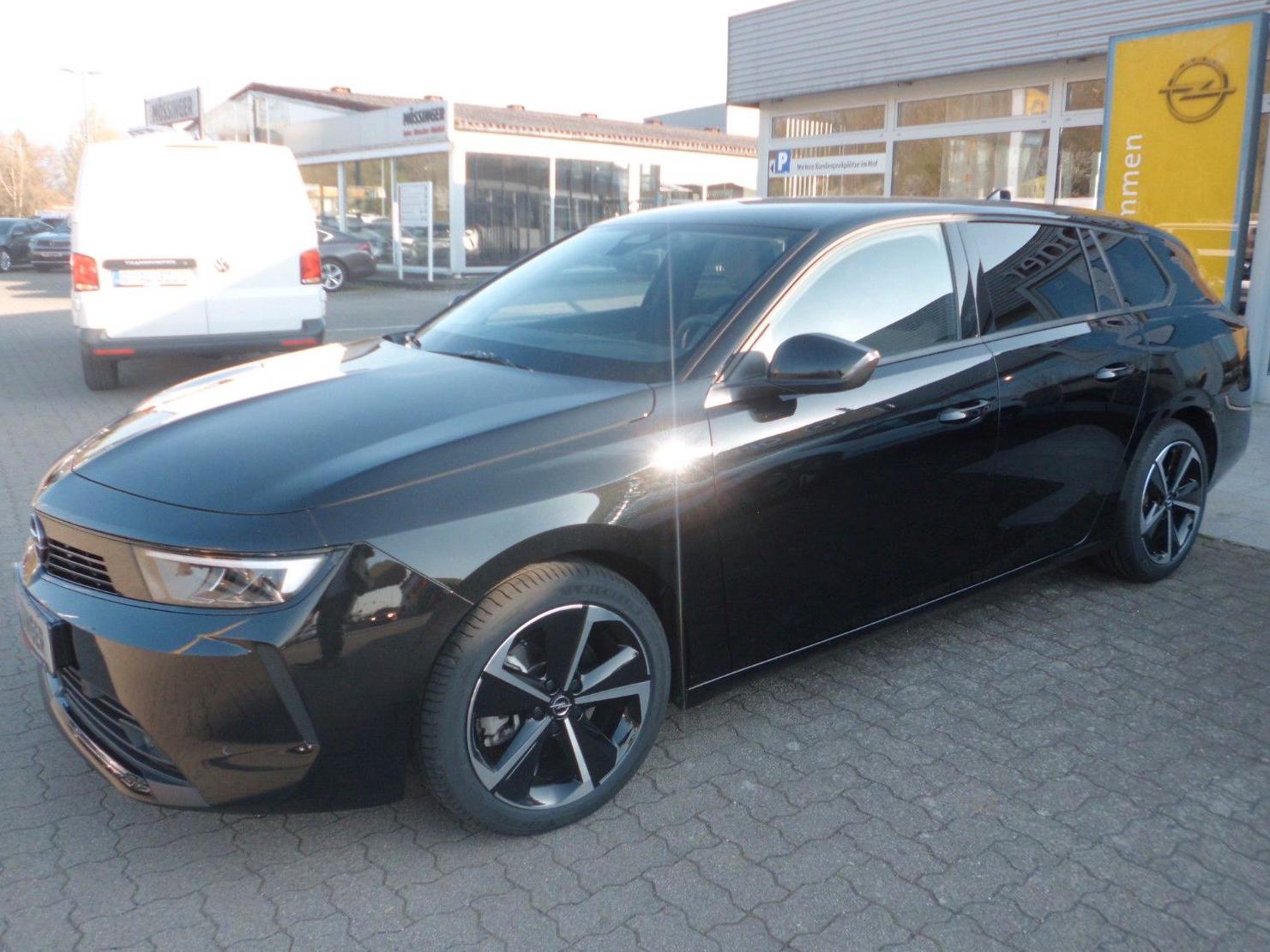 Opel Astra L Sports Tourer Business Edition