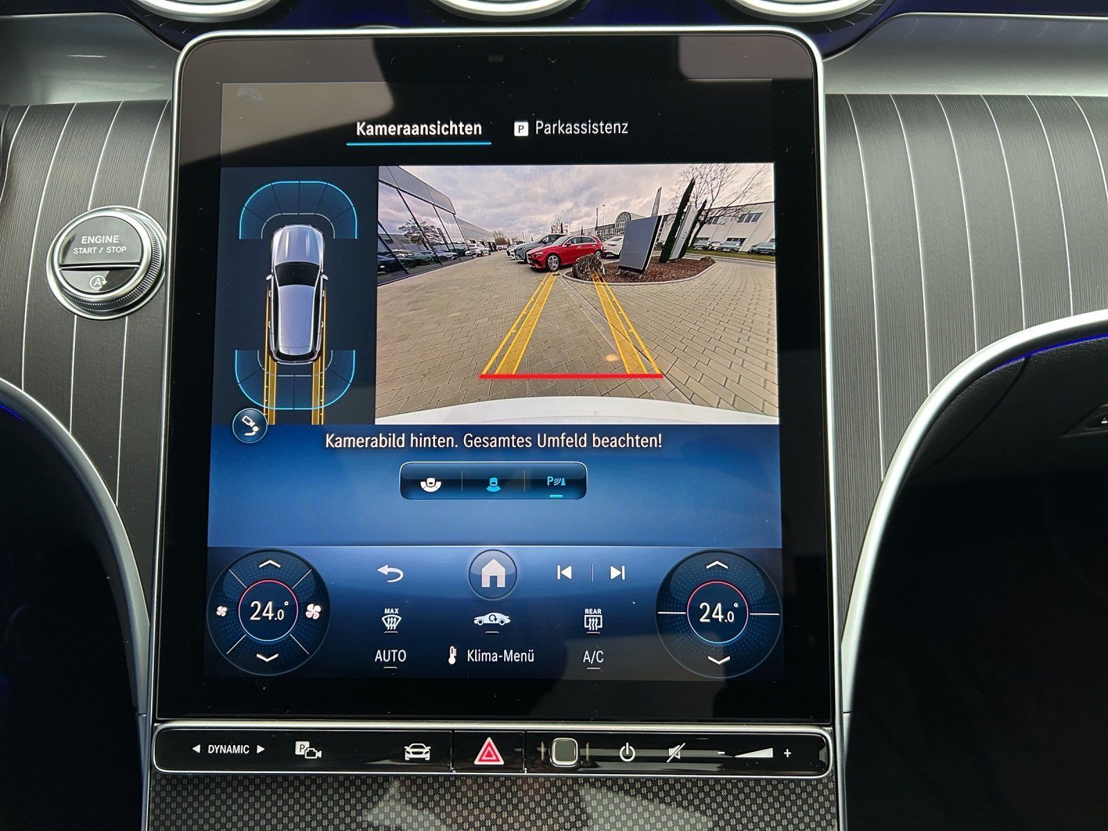 Fahrzeugabbildung Mercedes-Benz C 220 d T AMG Pano AHK Memory DISTRONIC Digital