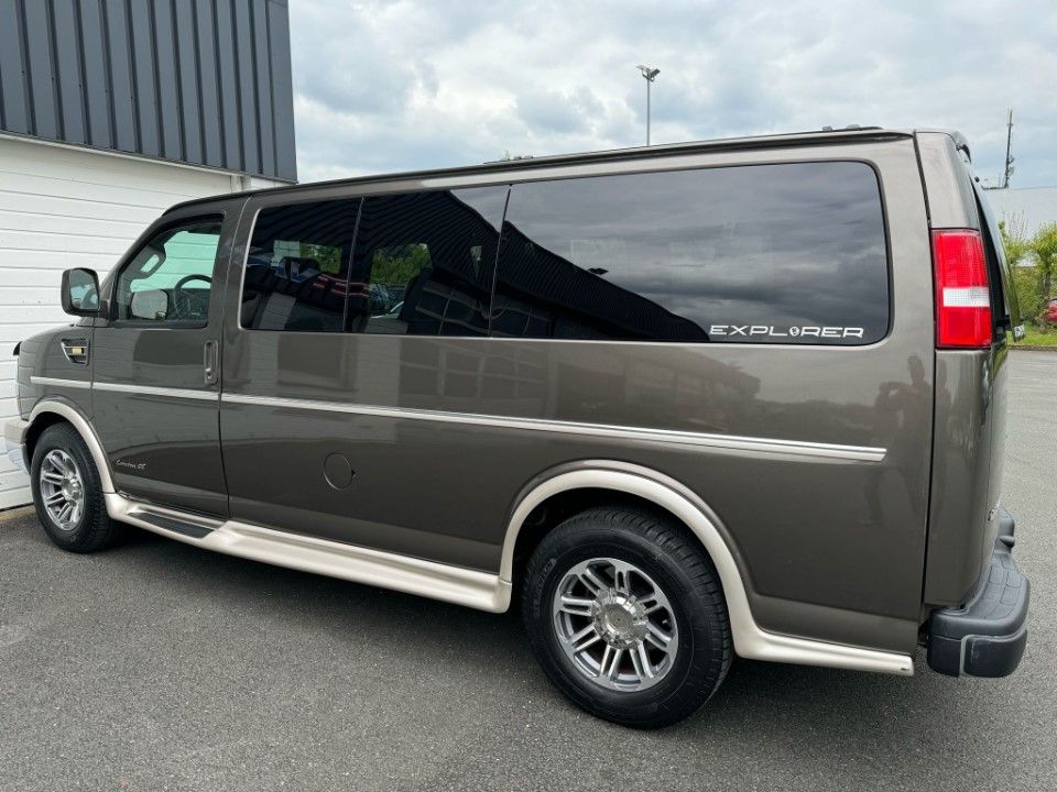 Fahrzeugabbildung Chevrolet Express Chevy Van Explorer 6.0 Ltd 19er 2500er