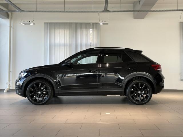 Volkswagen T-Roc 1.5 TSI DSG BLACK SYTLE+AHK+NAVI Sport