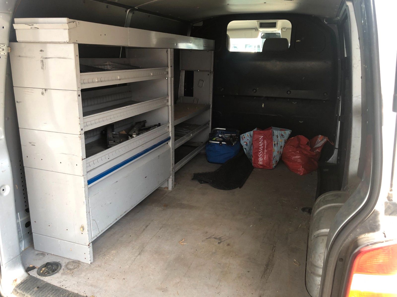 Fahrzeugabbildung Volkswagen T5 Transporter Kasten leichter Hagelschaden