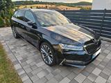 Skoda Superb 2.0 TSI DSG 4x4 L&K COMBI L&K, NEUWERTIG! - Skoda Superb Gebrauchtwagen in Kassel