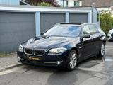 BMW 520 d Touring Pano Softclose Leder Großes Navi - BMW 5er Reihe Gebrauchtwagen in Frankfurt