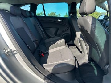 Opel Astra - 10