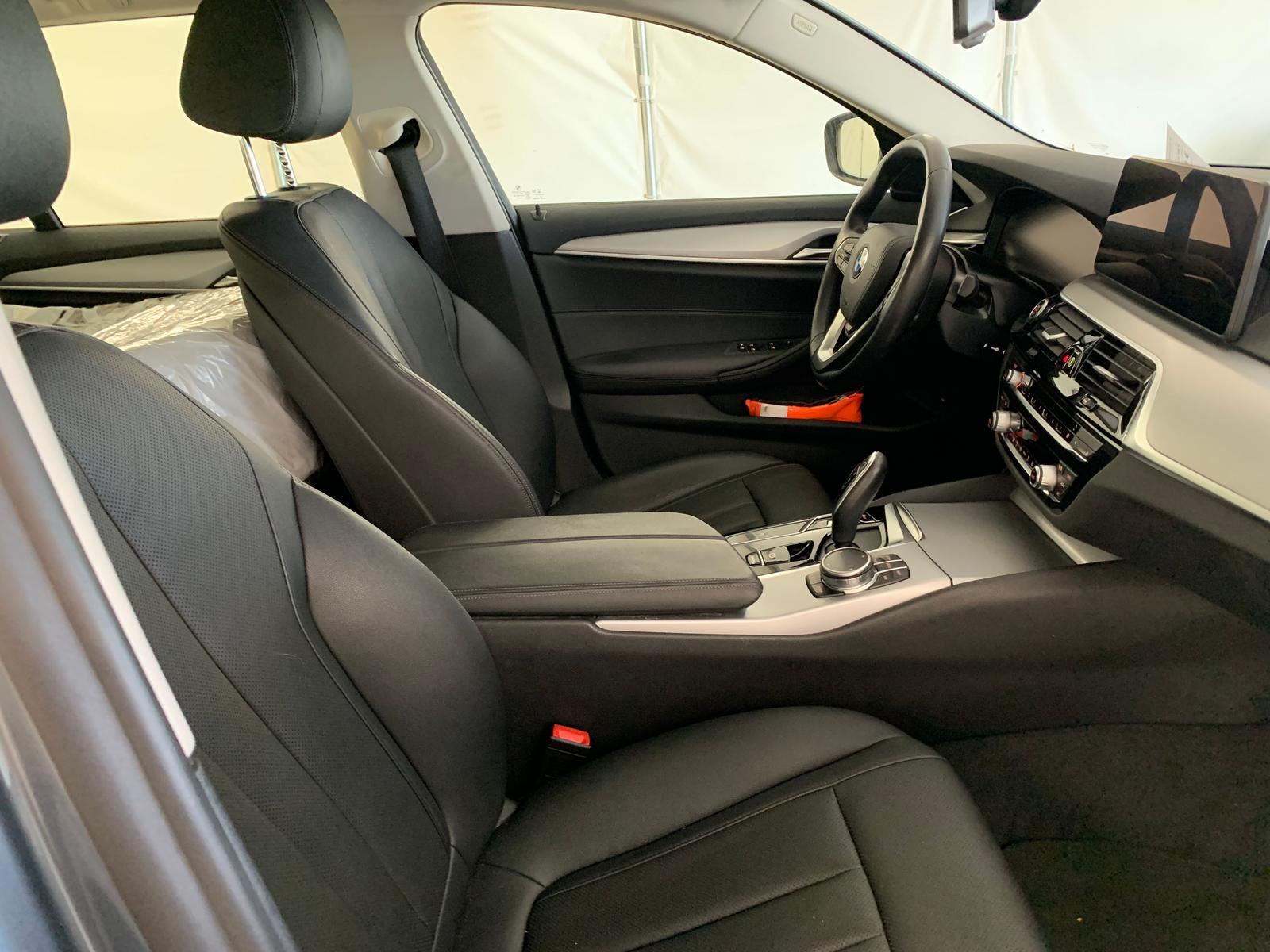 BMW 520 d Touring Cockpit Prof ACC Standhzg AHK LHZ, миниатюра 3