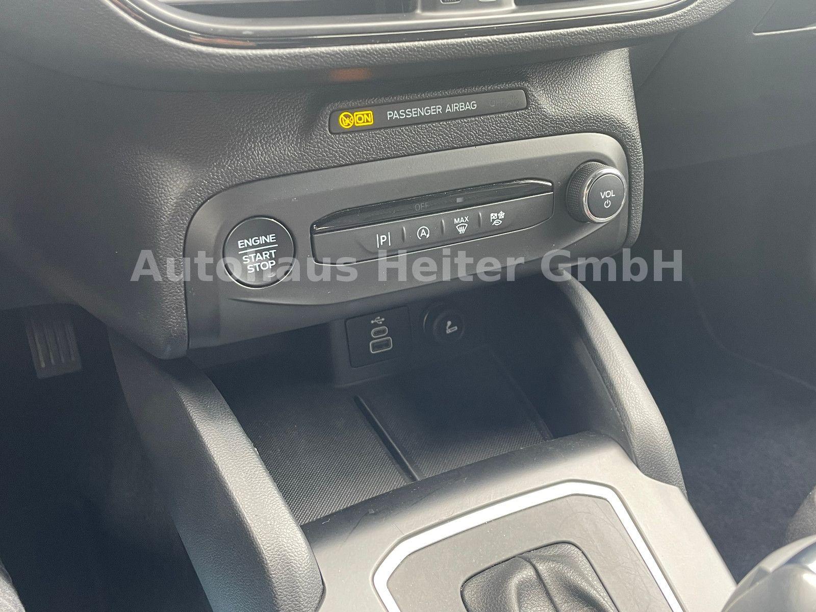 Ford Focus Lim. Automatik ST-Line / 155PS+Kamera+ACC, миниатюра 26