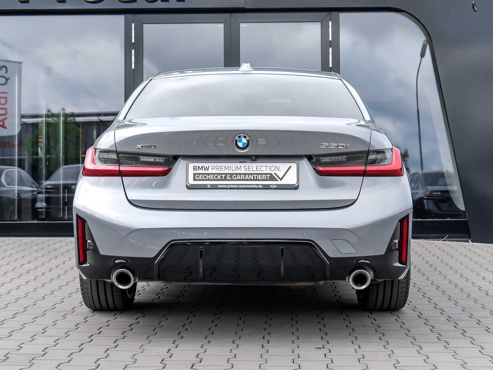 BMW 330 - Bild 11