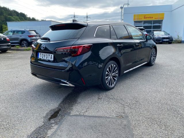 Corolla Touring Sports Teamplayer LED Safety