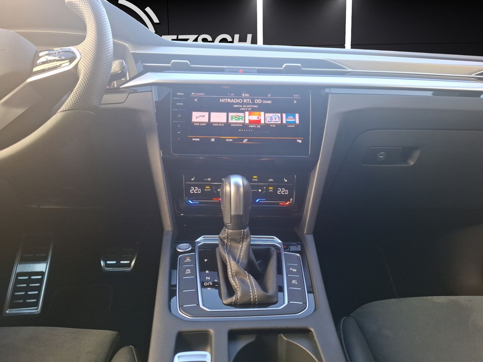 Fahrzeugabbildung Volkswagen Arteon SB TDI R-Line DSG 4M LED AHK Navi AID ACC