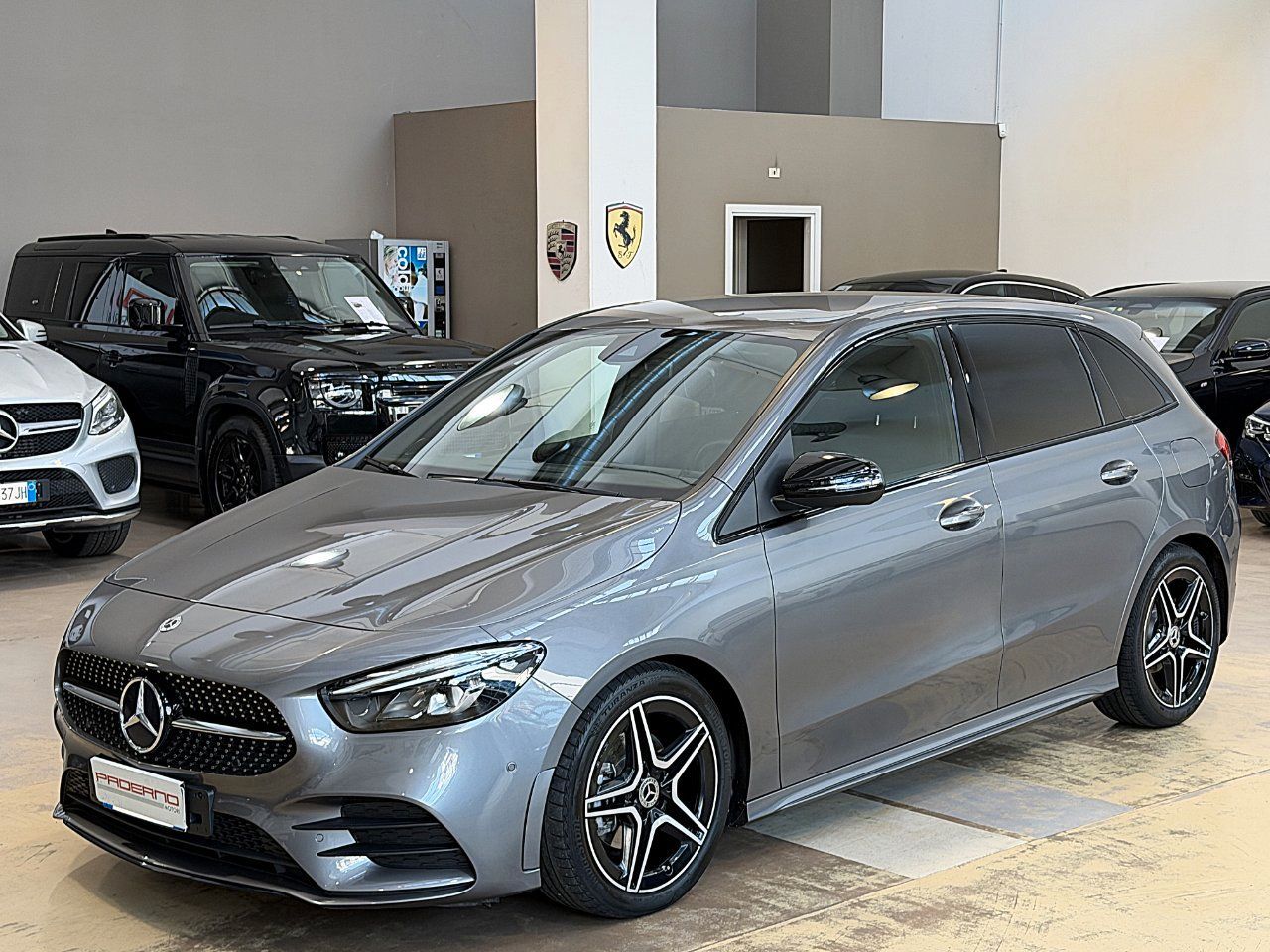 Mercedes-Benz Mercedes B 200 D Premium AMG Auto-LED-18"-Camera