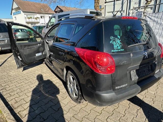 Peugeot 207 2012 — photo 5
