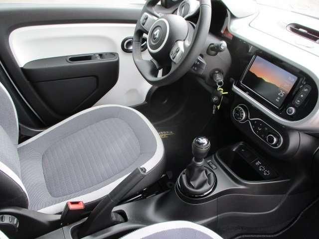Fahrzeugabbildung Renault Twingo Zen SCe 65