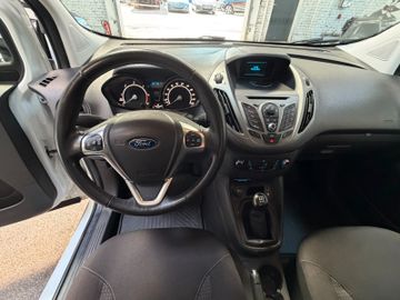 Ford Transit - 12
