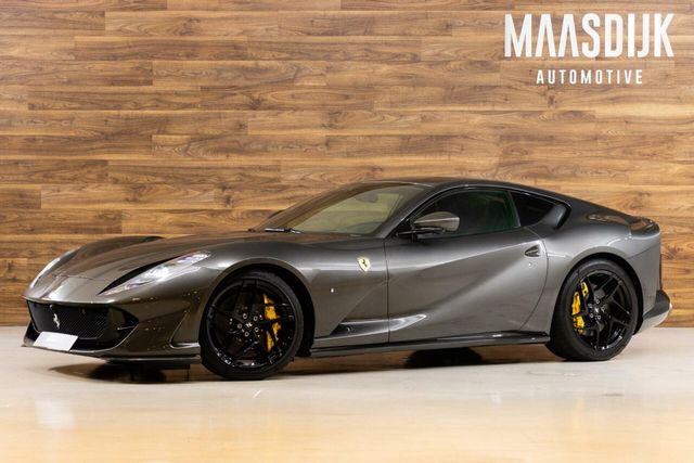 Ferrari 812 6.5 V12 Superfast|Tailor Made|Full Carbon|Pa