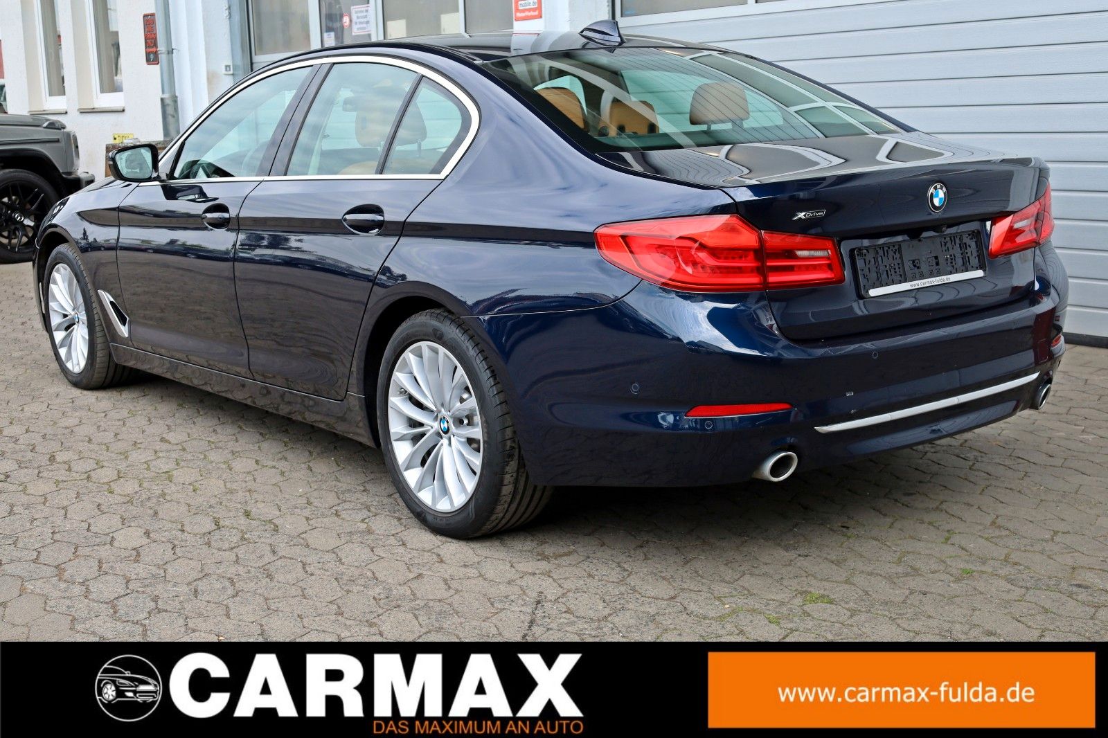 Fahrzeugabbildung BMW 520 d xDrive Lim. Luxury,Leder,Navi,Kamera,SD,SH