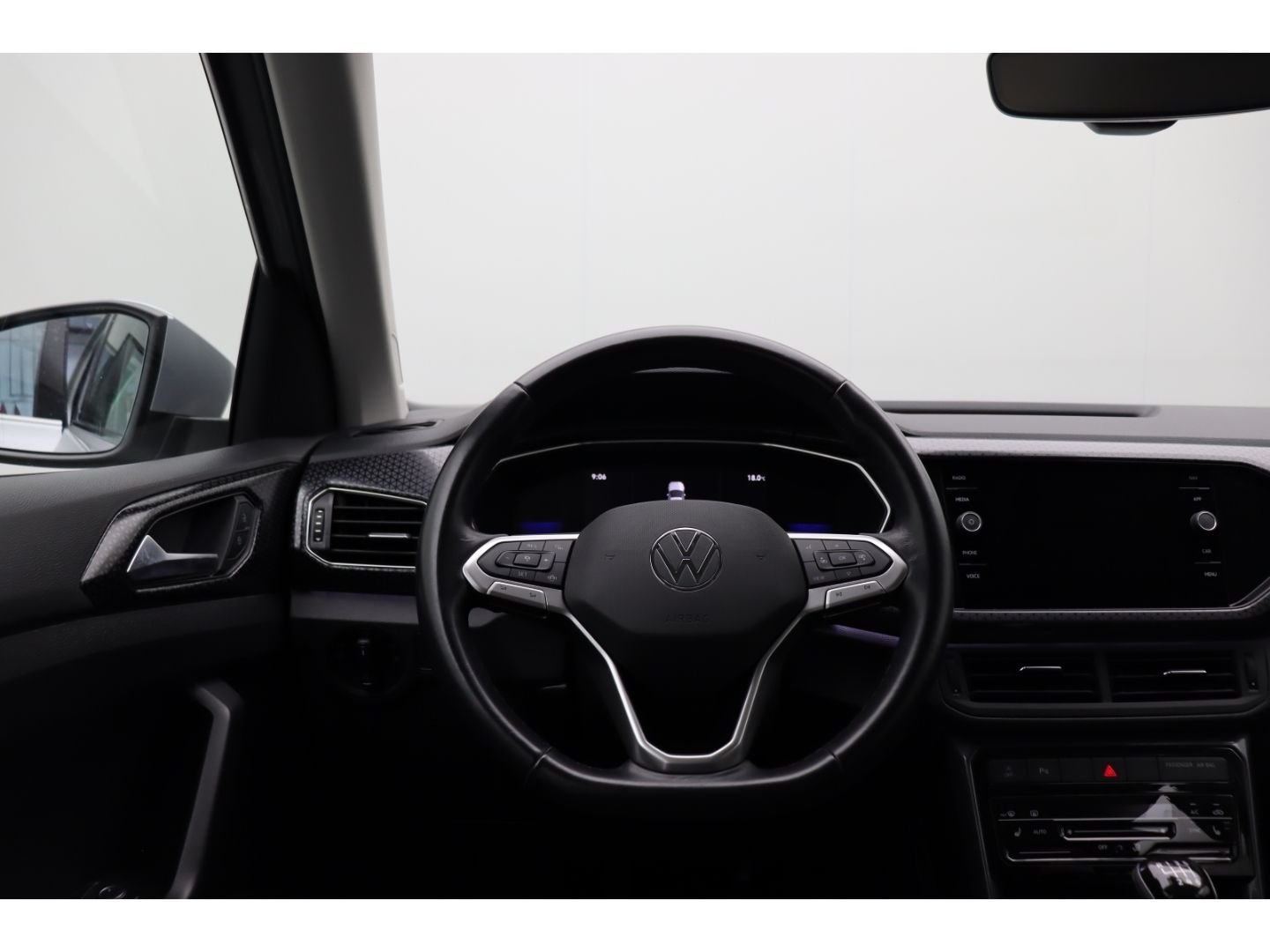 Fahrzeugabbildung Volkswagen T-Cross Style ACC LED NAVI Kamera