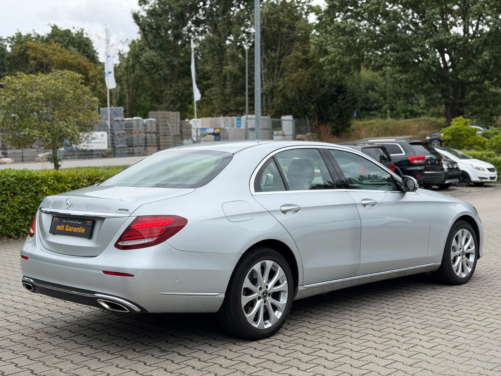 Mercedes-Benz E 400 E Limousine 4Matic *Navi*KeyL *Kamera *LED