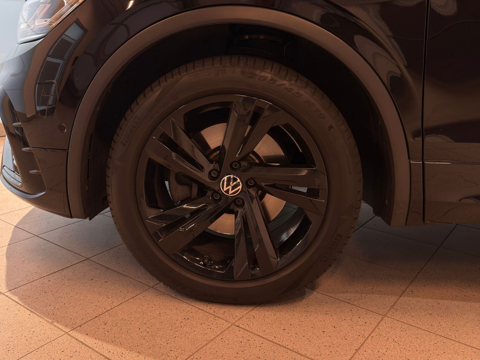 Volkswagen Tiguan 2.0 TSI R-Line 4Motion Area-View El. Hec foto 5