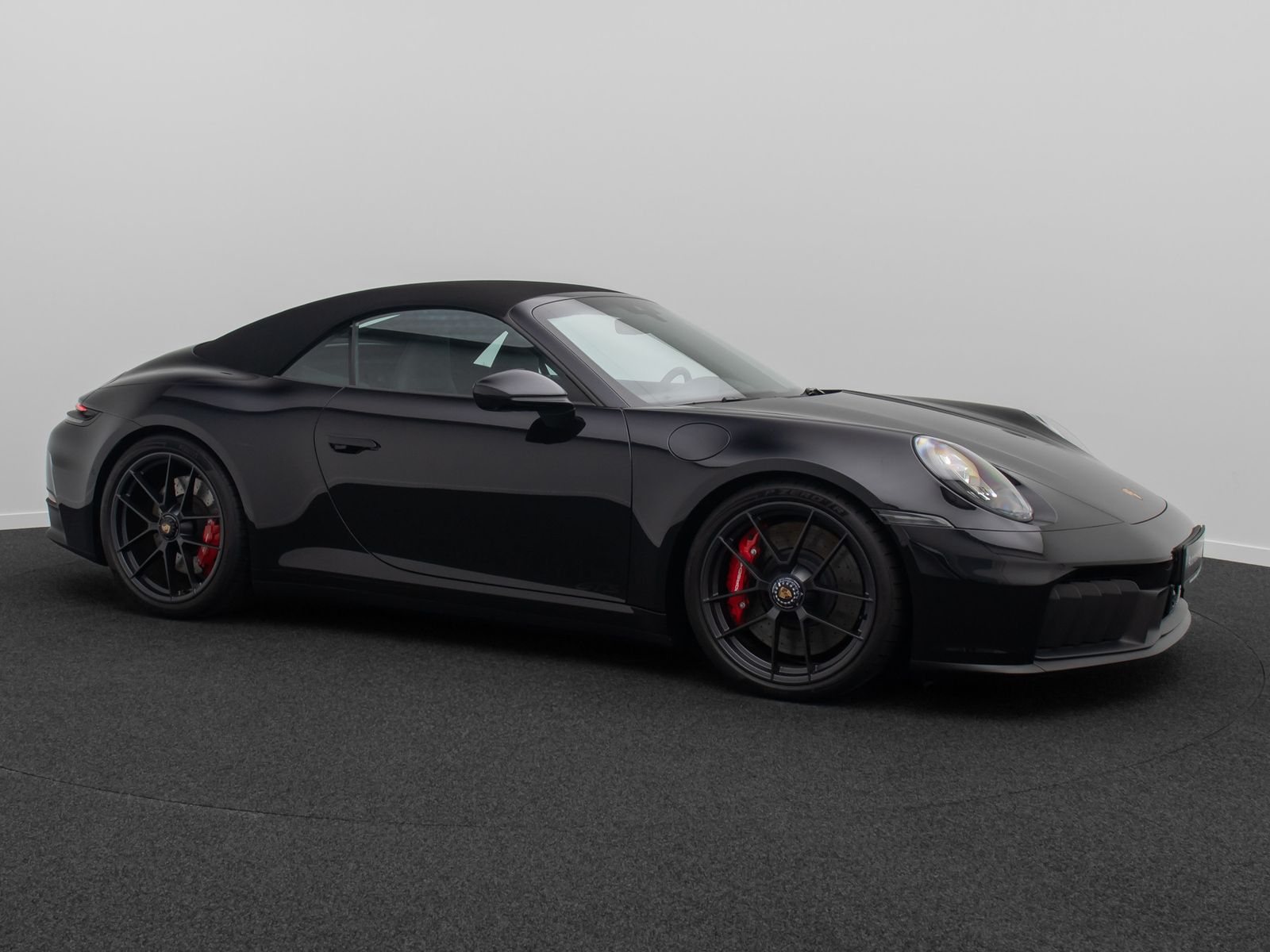 Fahrzeugabbildung Porsche 992 911 Carrera 4GTS Cabrio BOSE Individual Voll