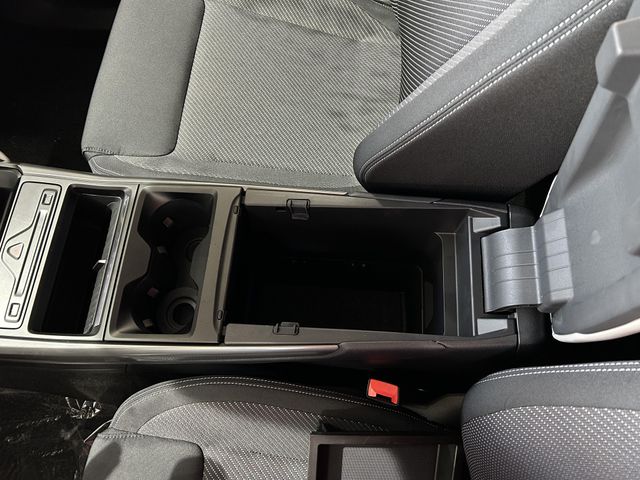 Ford Explorer Select RWD