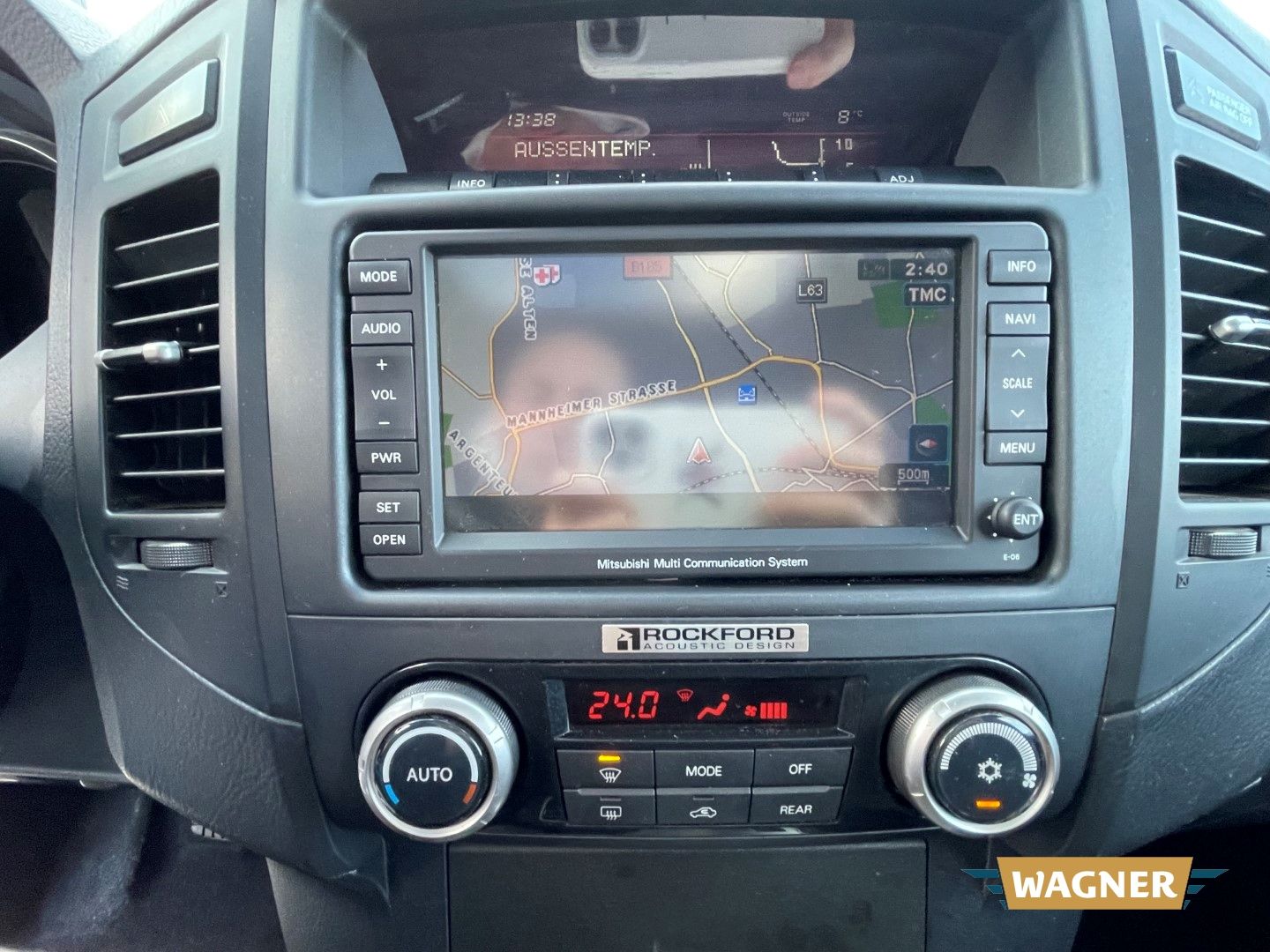 Fahrzeugabbildung Mitsubishi Pajero 3.2 DI-D Instyle Klimaautomatik Xenon