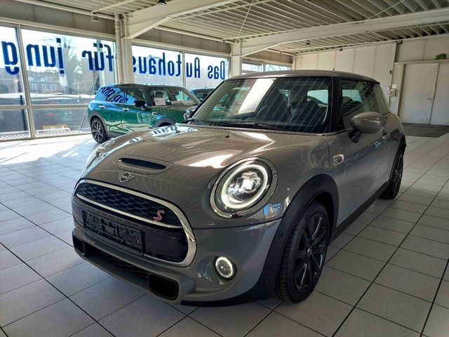 MINI Cooper S  Navi+Kamera John Cooper Works