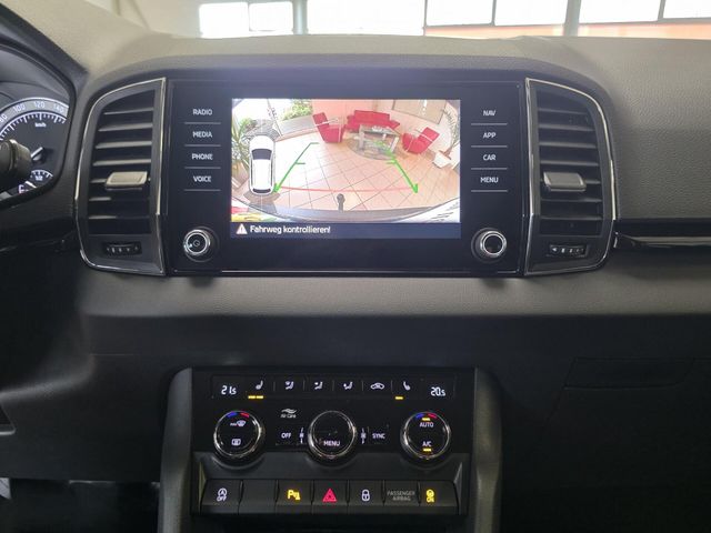 SKODA Karoq — Foto 25