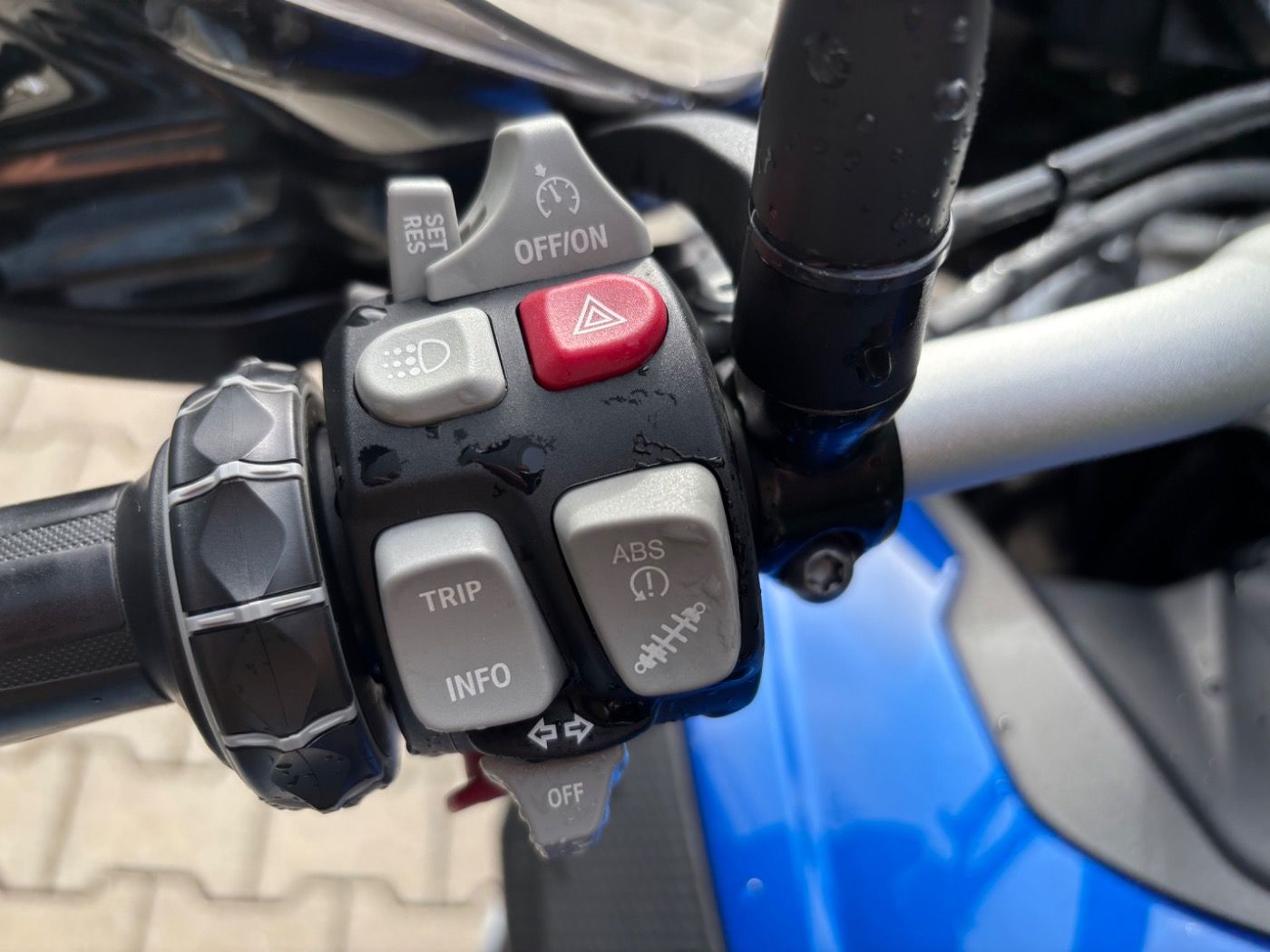 Fahrzeugabbildung BMW S 1000 XR HP 2 Pakete