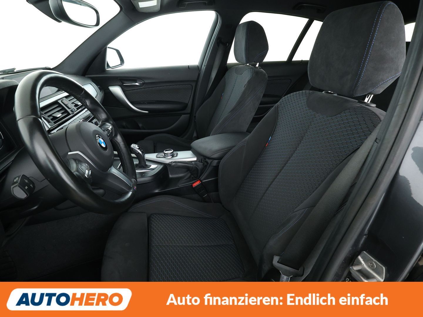 BMW 120i Edition M Sport Shadow Aut NAVI LED TEMPO P foto 10