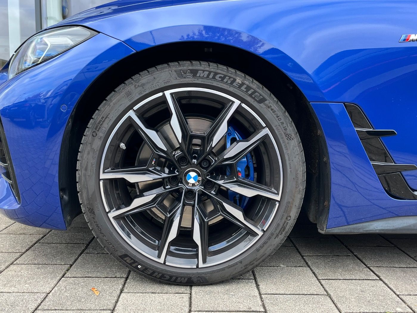 Fahrzeugabbildung BMW M440i xDrive Gran Coupé HUD/ACC 2 JAHRE GARANTIE