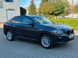BMW X4 xDrive 20 i Advantage Auto.*Garantie*AWD *Hu - gebrauchte BMW X4 aus dem Jahr 2019