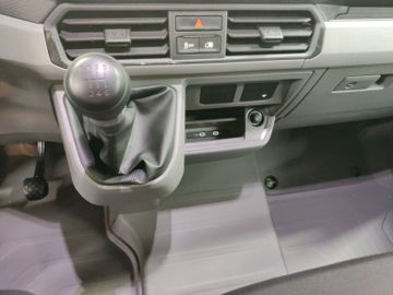 Volkswagen Crafter - 11