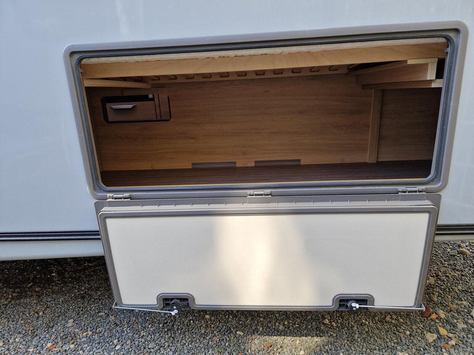 Fahrzeugabbildung Knaus Südwind 580  QS Black Selection