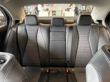 Mercedes-Benz E 350d *LED*KAMERA*NAVI*PDC*BURMESTER*CARPLAY*