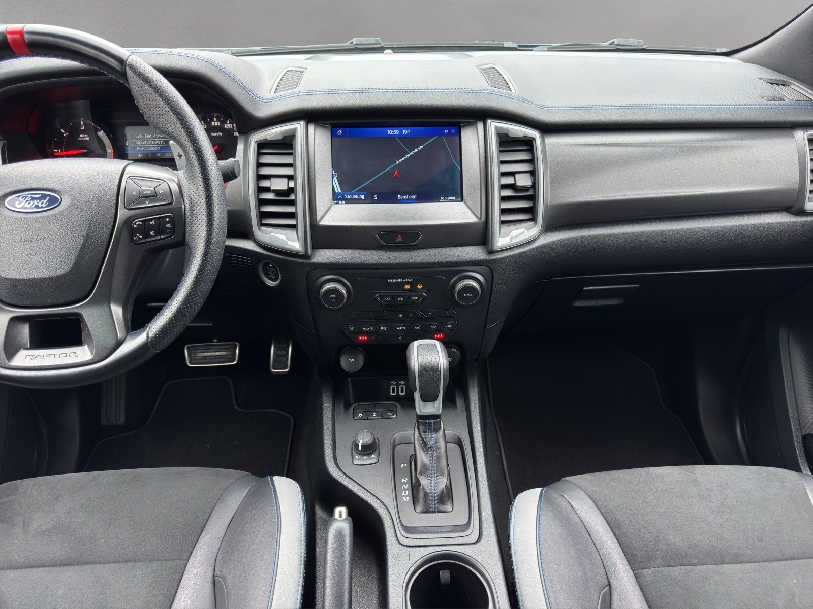 Fahrzeugabbildung Ford Ranger 2.0 TDCi Raptor 4x4 DoKa/ST-HZG/AHK/CAM/