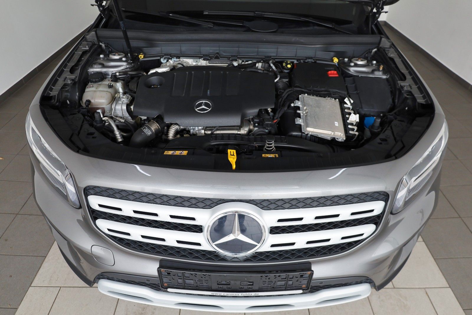 Fahrzeugabbildung Mercedes-Benz GLB 200d T.Leder,Navi,LED,SH,Kamera,Park-Paket
