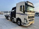 Volvo FH550 8X2 EURO6 + FASSI F660 + JIB - Volvo Abrollkipper
