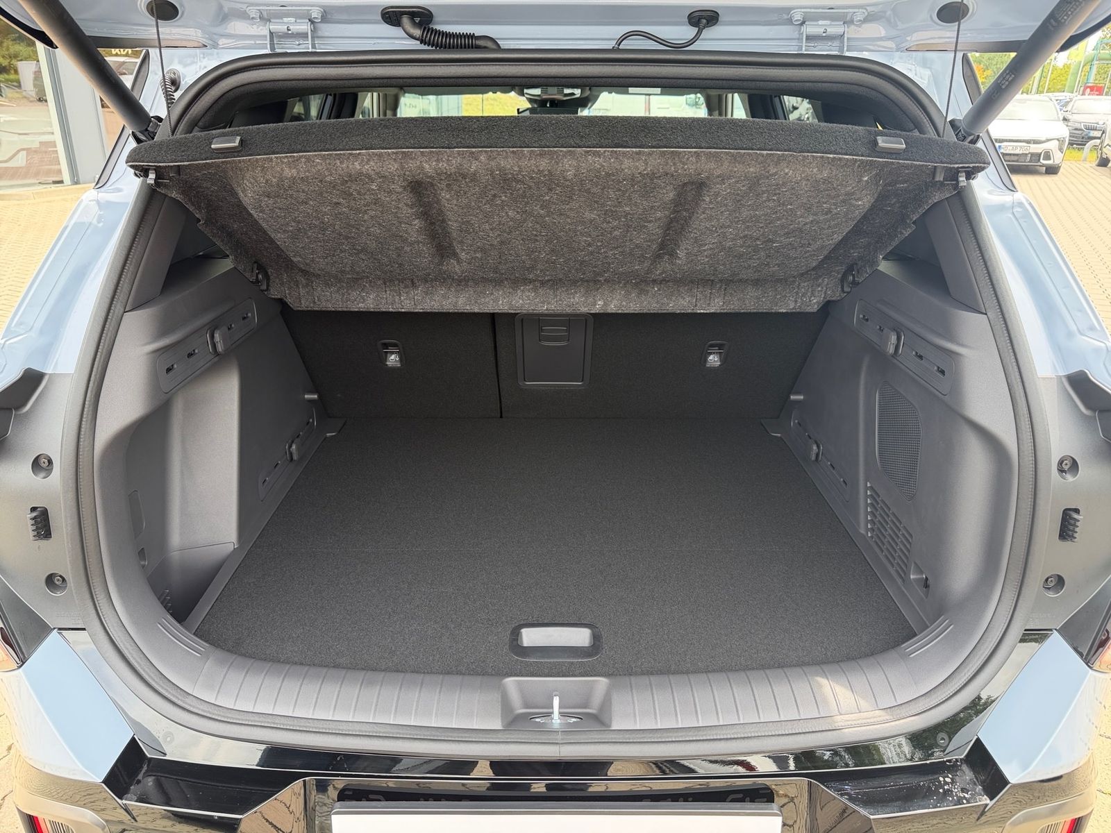 Fahrzeugabbildung Kia SELTOS 1.6T 180 AWD DCT X-LINE STD