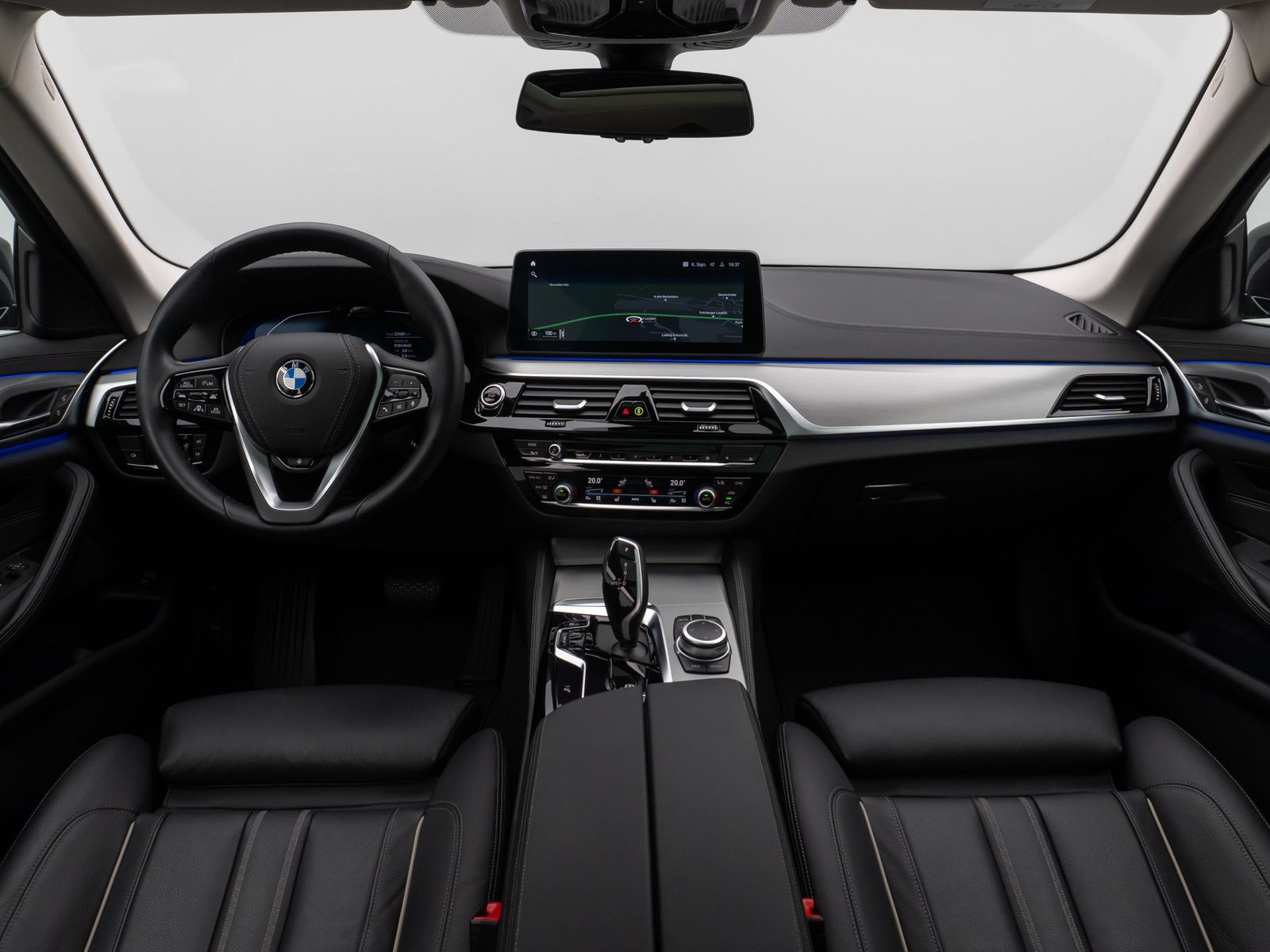 Fahrzeugabbildung BMW 540i xD LuxuryLine Panorama Laser Kamera SoftCL
