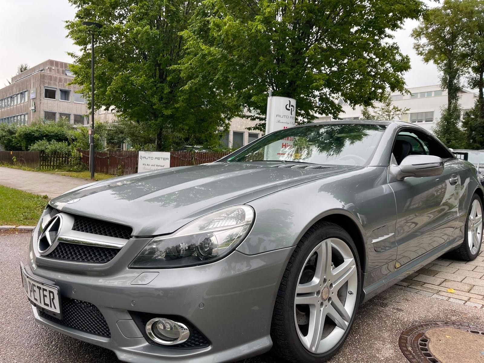 Mercedes-Benz SLR