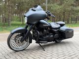 Harley-Davidson Street Glide - Motorräder in Hannover