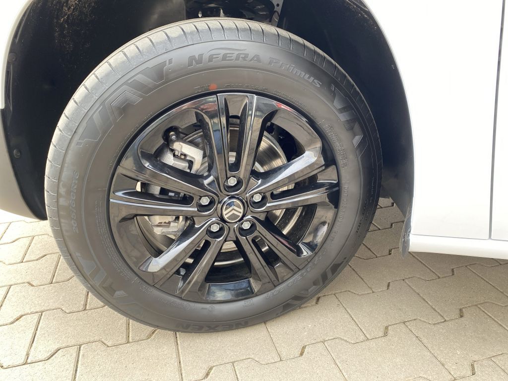 Fahrzeugabbildung Citroën Berlingo 1.5 Diesel 100 M XTR *Navi*Cam*3 Sitze*