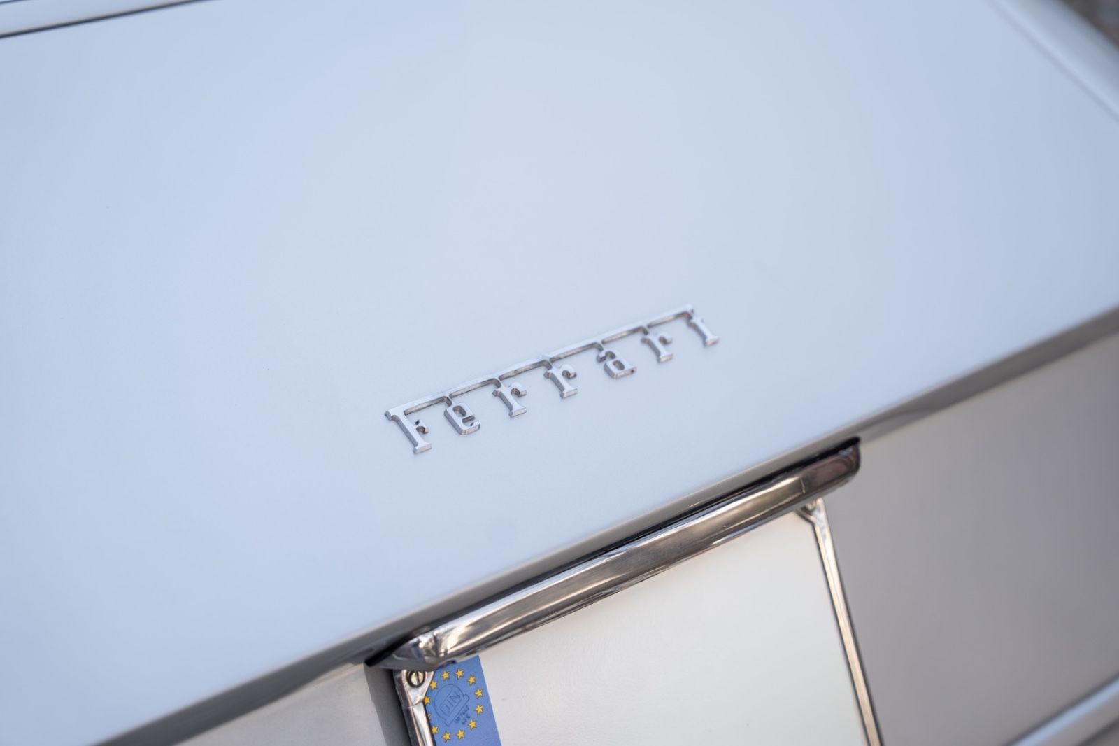 Fahrzeugabbildung Ferrari 365 GTB4 Daytona **Ferrari Classiche Zertifikat*