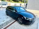 Audi S3 Sportback quattro 300 PS | Handschalter  - Audi S3 mit Benzin-Antrieb