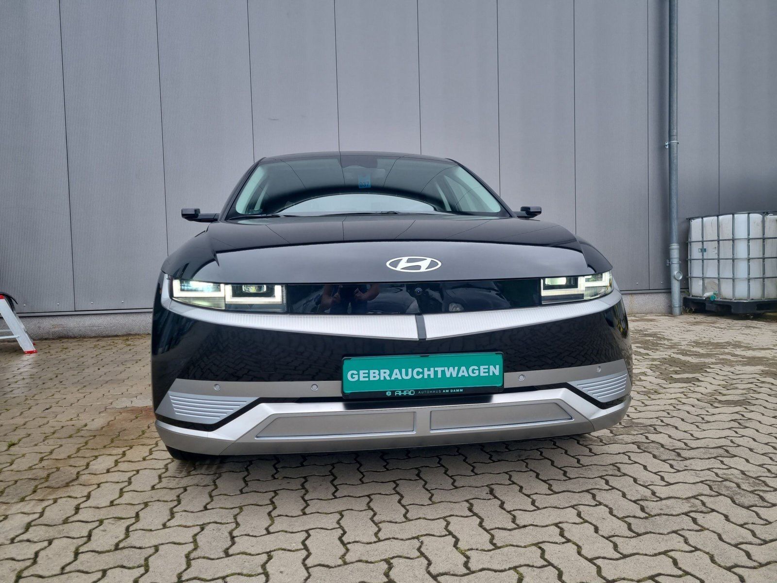 Fahrzeugabbildung Hyundai IONIQ 5 77,4 4WD UNIQ RELAX PANO 20ZOLL