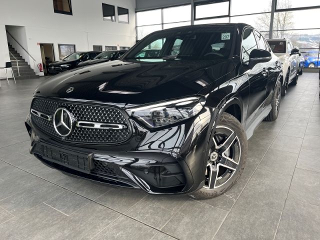 Mercedes-Benz GLC 200 Coupe 4M ACC AMG Pano 360°Keyless Night 