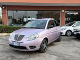Lancia Ypsilon 1.2 69 CV Elle - Lancia Ypsilon Elle mit Benzin-Antrieb