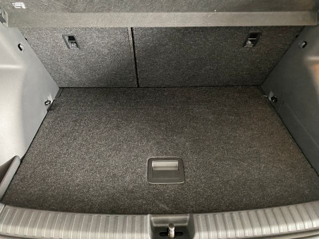 Fabia IV Tour 1.0 TSI SHZ+ALU+EPH+LED